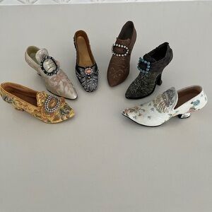 MINIATURE Set of 6 Individual Decorative Victorian Style Shoes Collection